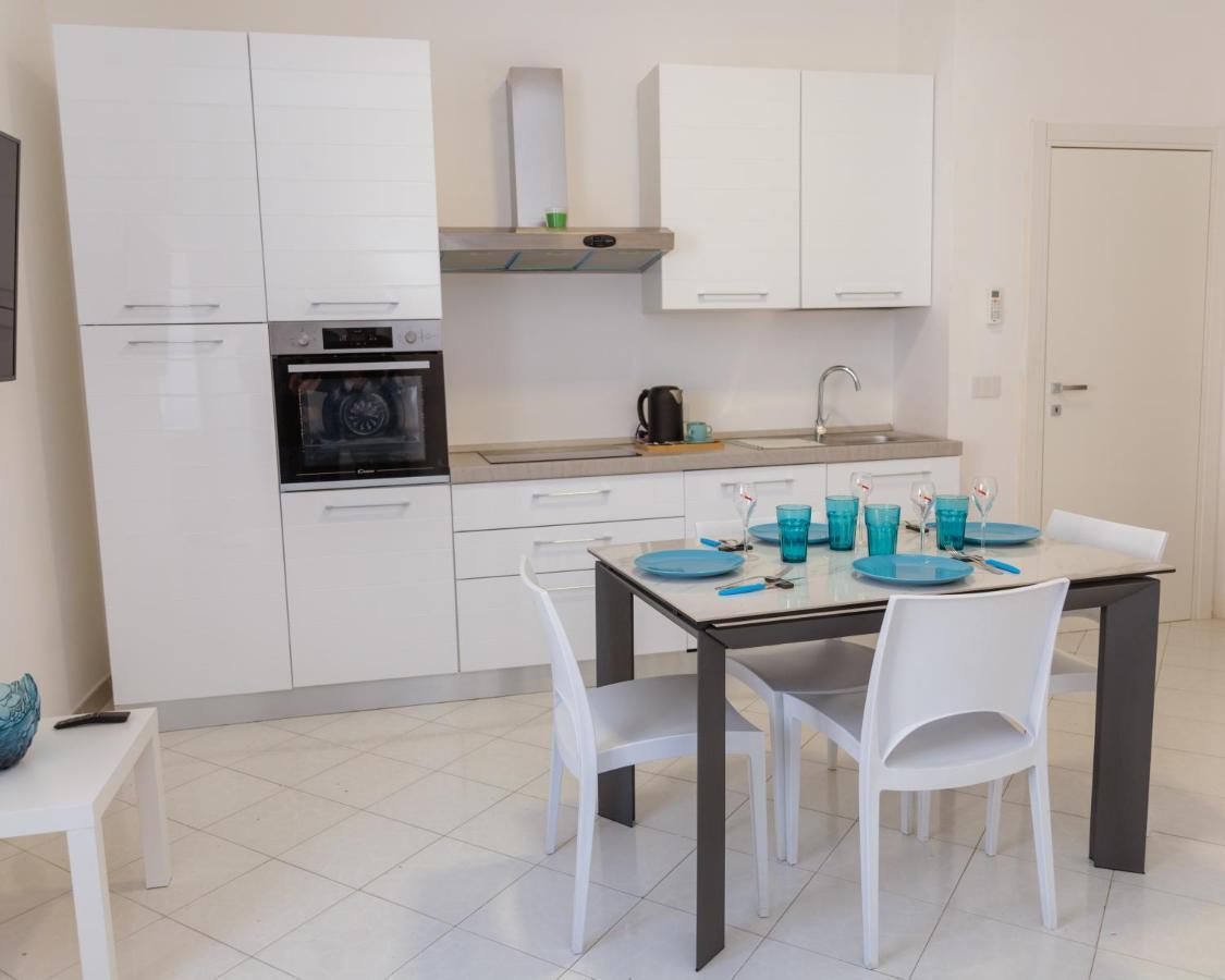 Rosy'S Apartament Castellammare di Stabia Bagian luar foto